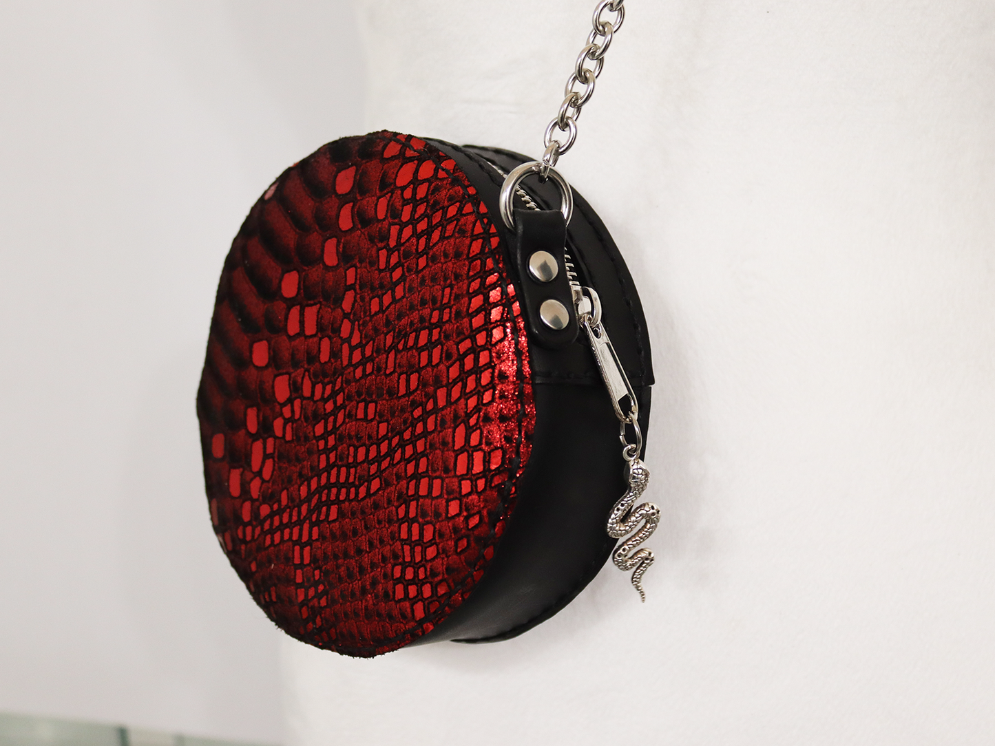 CLEARANCE BIN - READ DESCRIPTION - CUFFS, CHOKERS, CORSETS, AND PURSES