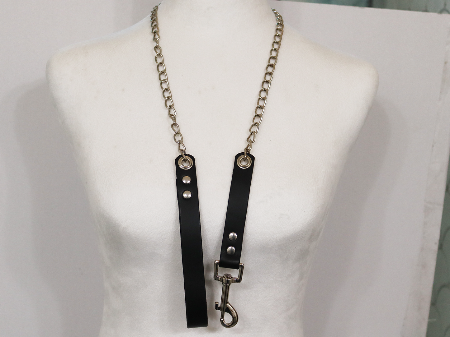 CLEARANCE BIN - READ DESCRIPTION - CUFFS, CHOKERS, CORSETS, AND PURSES