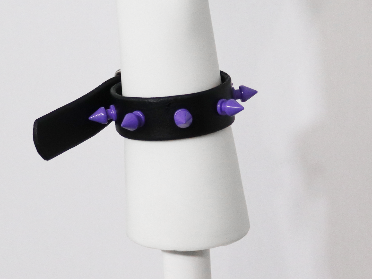 Vesper Cuff - Purple